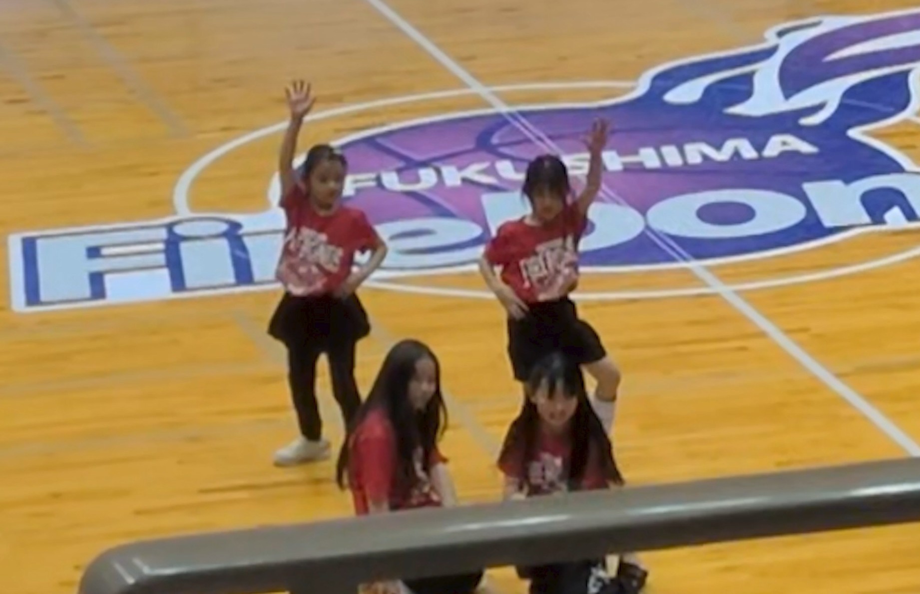 ダンス動画5 サムネイル